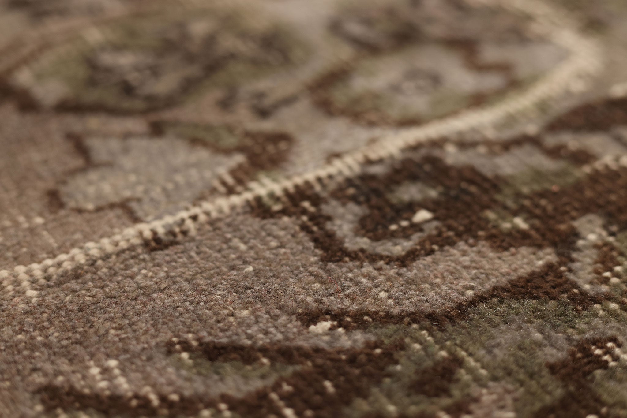 Vintage Isparta Turkish Area Rug 6x7 ft — Gray & Brown Distressed