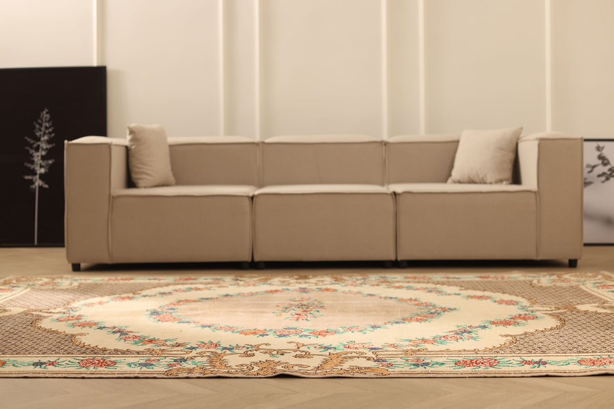 Vintage Isparta Turkish Area Rug 6x10 ft — Beige & Brown Floral (No. 40479)