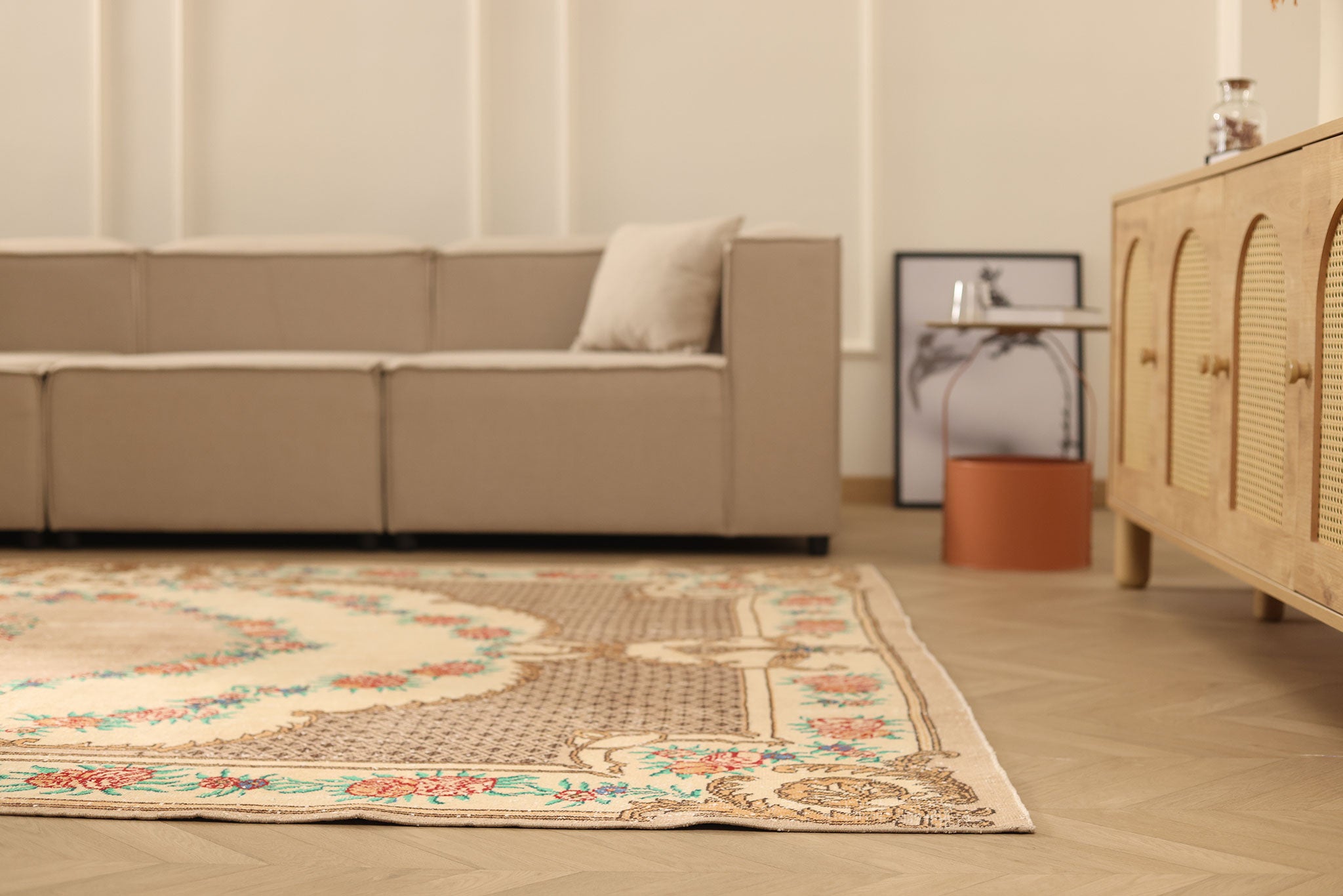 Vintage Isparta Turkish Area Rug 6x10 ft — Beige & Brown Floral (No. 40479)