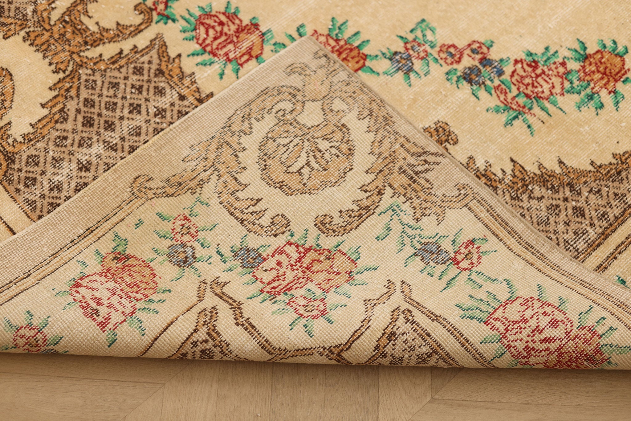 Vintage Isparta Turkish Area Rug 6x10 ft — Beige & Brown Floral (No. 40479)