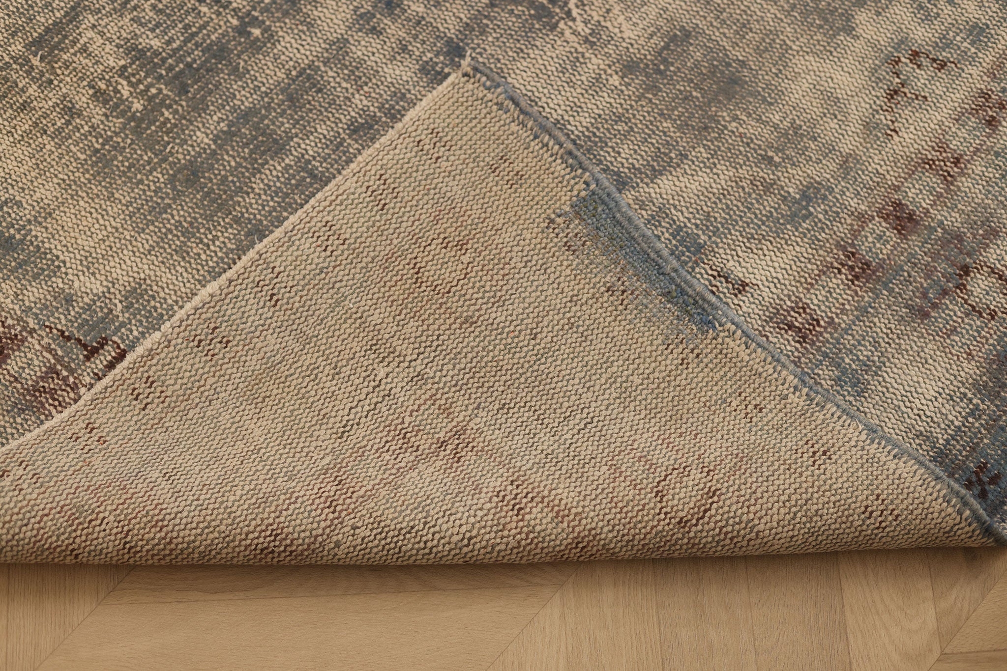 Vintage Manisa Turkish Area Rug 5x9 ft — Gray & Blue Distressed