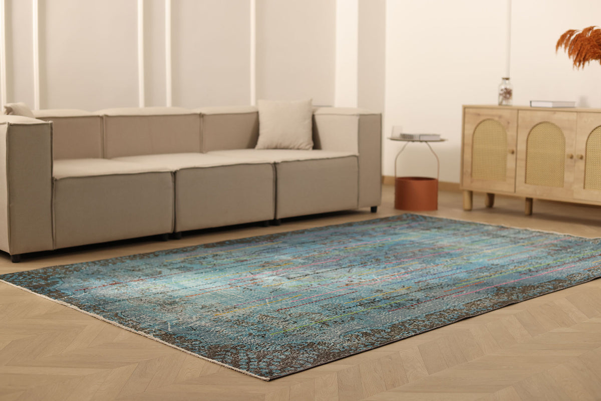 Vintage Isparta Turkish Area Rug 6x10 ft — Black & Gray Overdyed