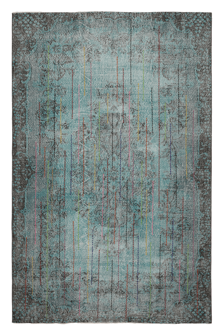 Vintage Isparta Turkish Area Rug 6x10 ft — Black & Gray Overdyed