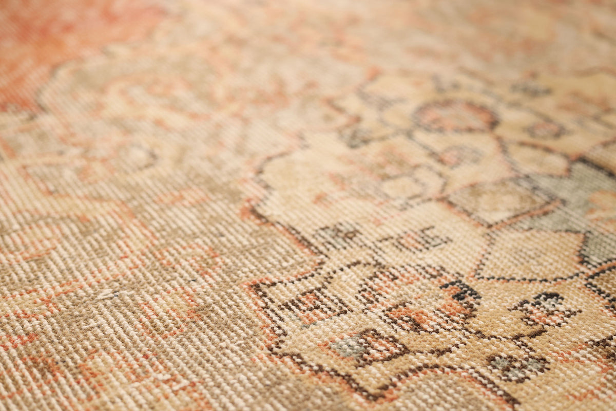 Vintage Isparta Turkish Area Rug 6x10 ft — Orange & Brown Floral (No. 40574)