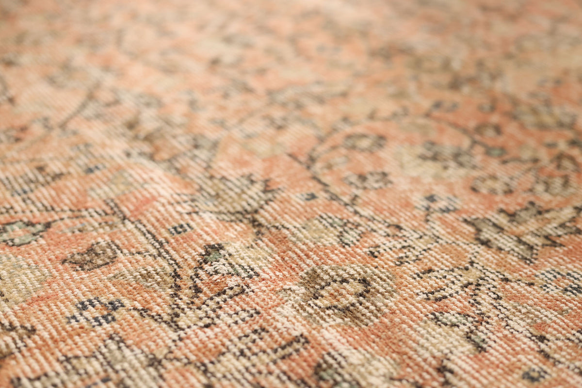 Vintage Isparta Turkish Area Rug 6x10 ft — Beige & Brown Floral (No. 40579)