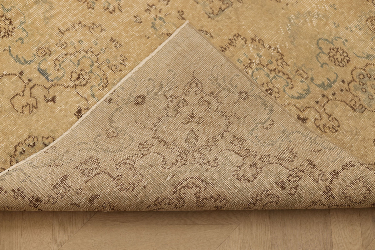 Vintage Isparta Turkish Area Rug 6x9 ft — Orange & Beige Floral