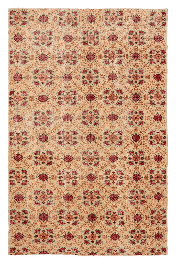 Vintage Isparta Turkish Area Rug 5x9 ft — Beige & Red Floral (No. 40601)