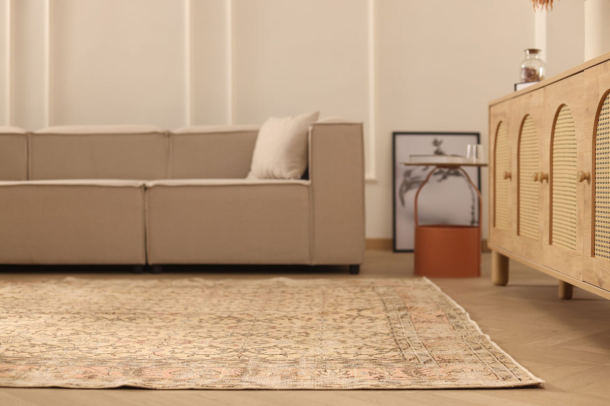 Vintage Isparta Turkish Area Rug 6x10 ft — Beige & Brown Floral