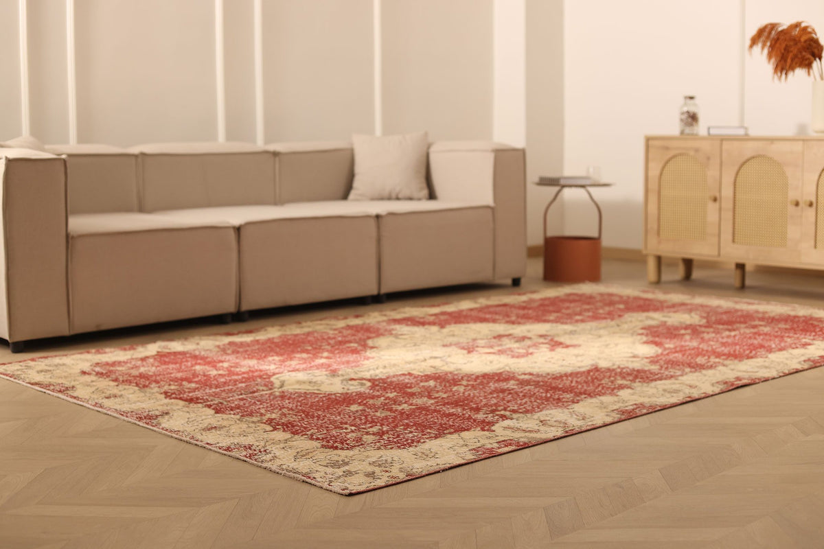 Vintage Isparta Turkish Area Rug 6x11 ft — Red & Beige Floral