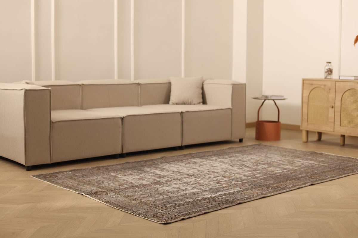Vintage Manisa Turkish Area Rug 5x9 ft — Beige & Brown Distressed (No. 40631)