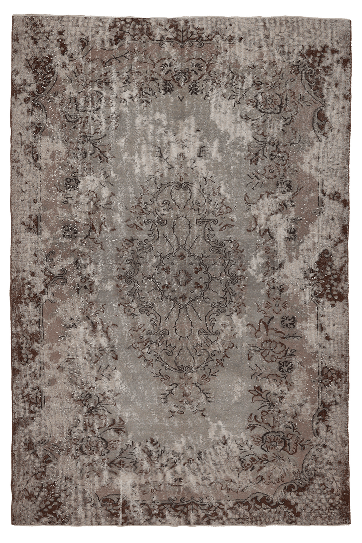 Vintage Isparta Turkish Area Rug 6x9 ft — Gray Floral (No. 40686)