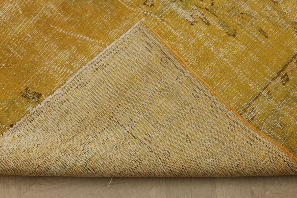 Vintage Manisa Turkish Area Rug 6x9 ft — Yellow Floral