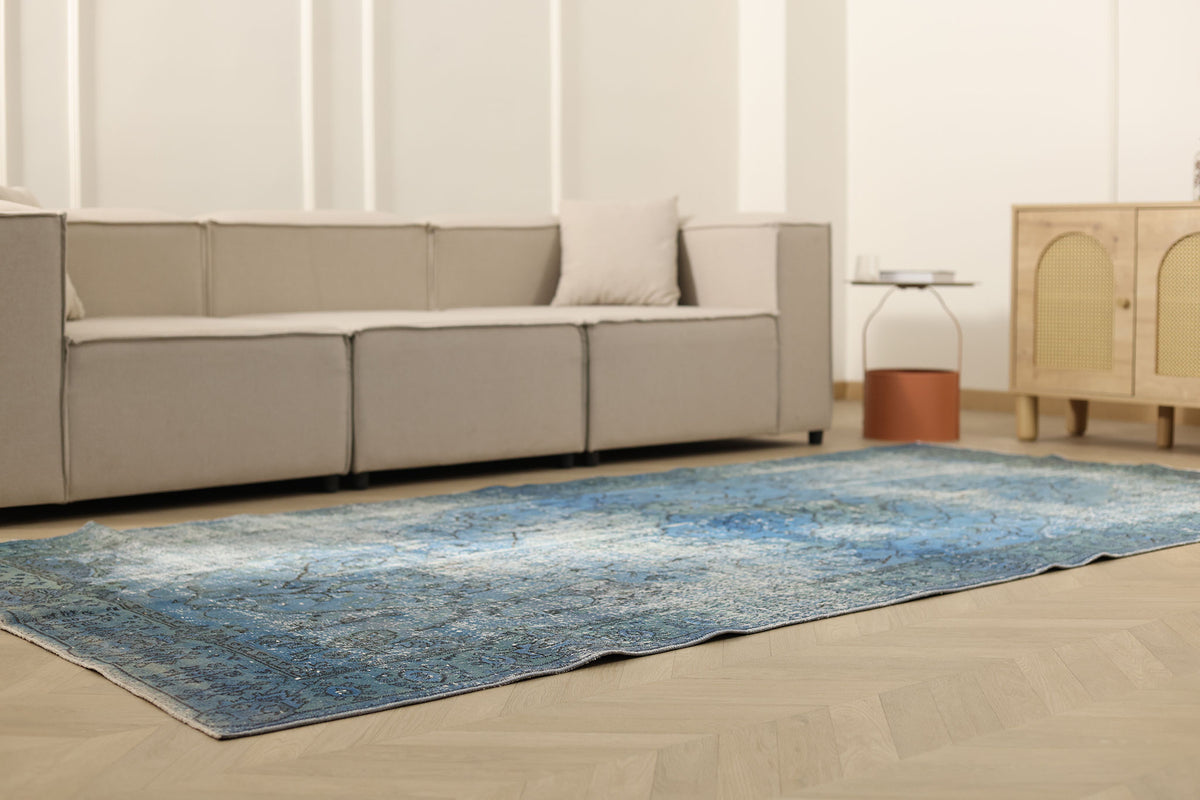 Vintage Isparta Turkish Area Rug 5x10 ft — Blue Floral