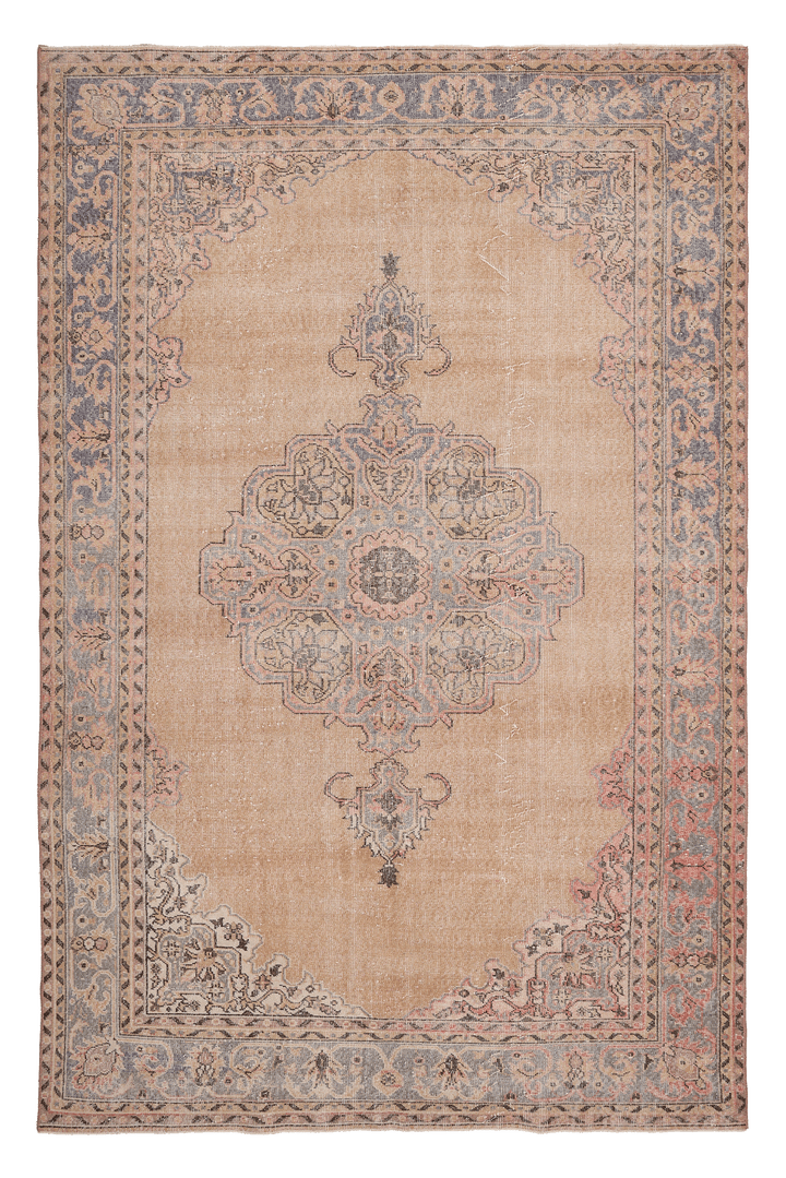 Vintage Isparta Turkish Area Rug 6x10 ft — Beige & Purple Floral