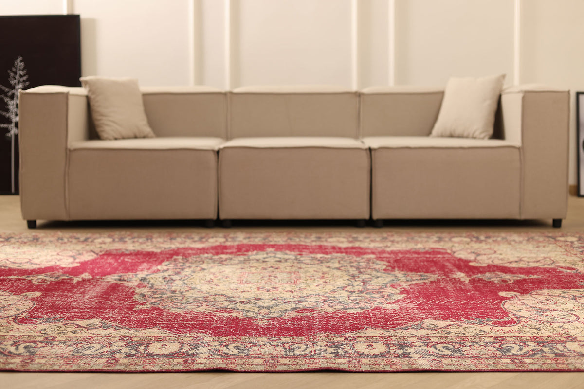 Vintage Isparta Turkish Area Rug 7x10 ft — Red & Beige Floral (No. 40758)