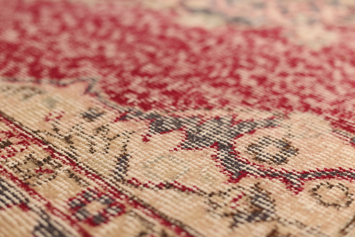 Vintage Isparta Turkish Area Rug 7x10 ft — Red & Beige Floral (No. 40758)