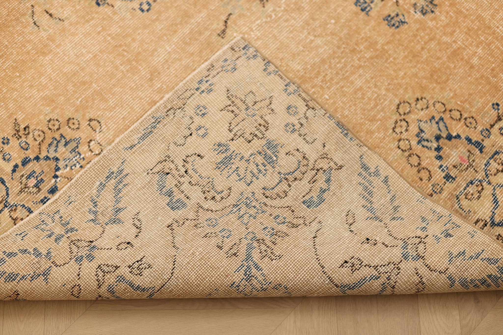 Vintage Isparta Turkish Area Rug 7x10 ft — Beige & Blue Floral