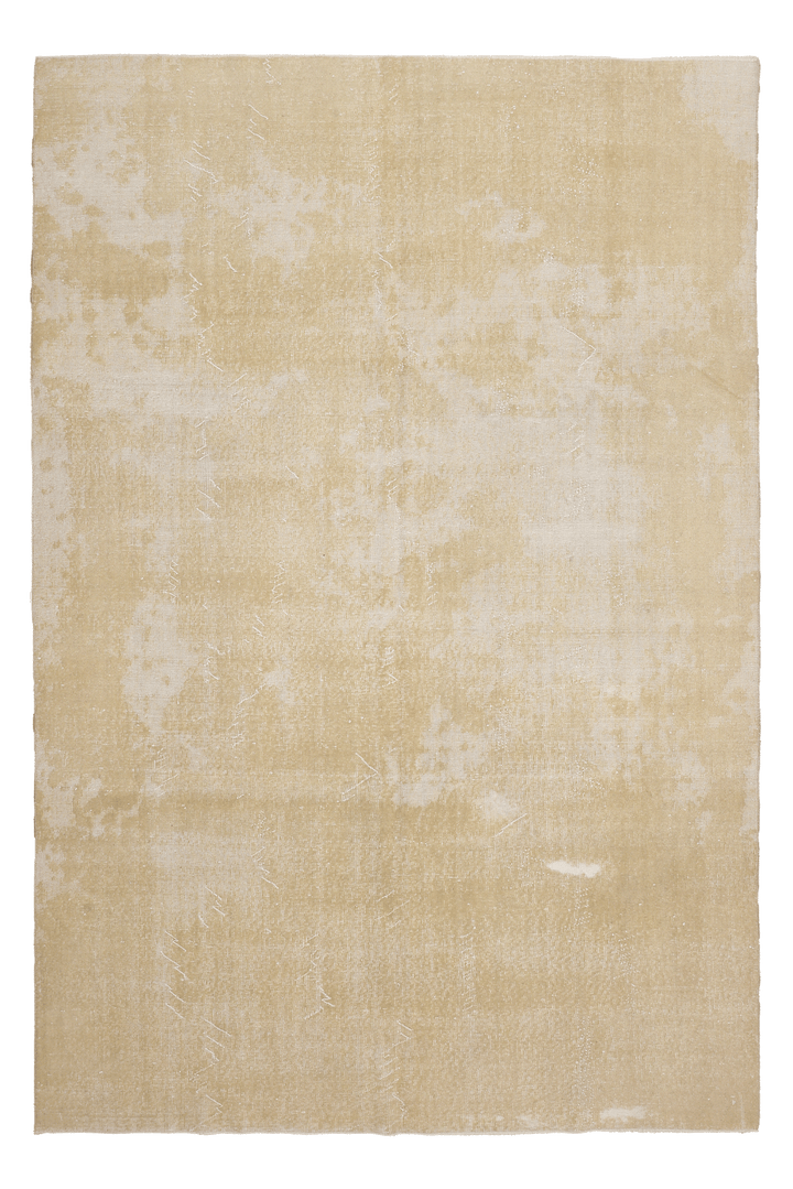 Vintage Isparta Turkish Area Rug 6x9 ft — Beige Distressed
