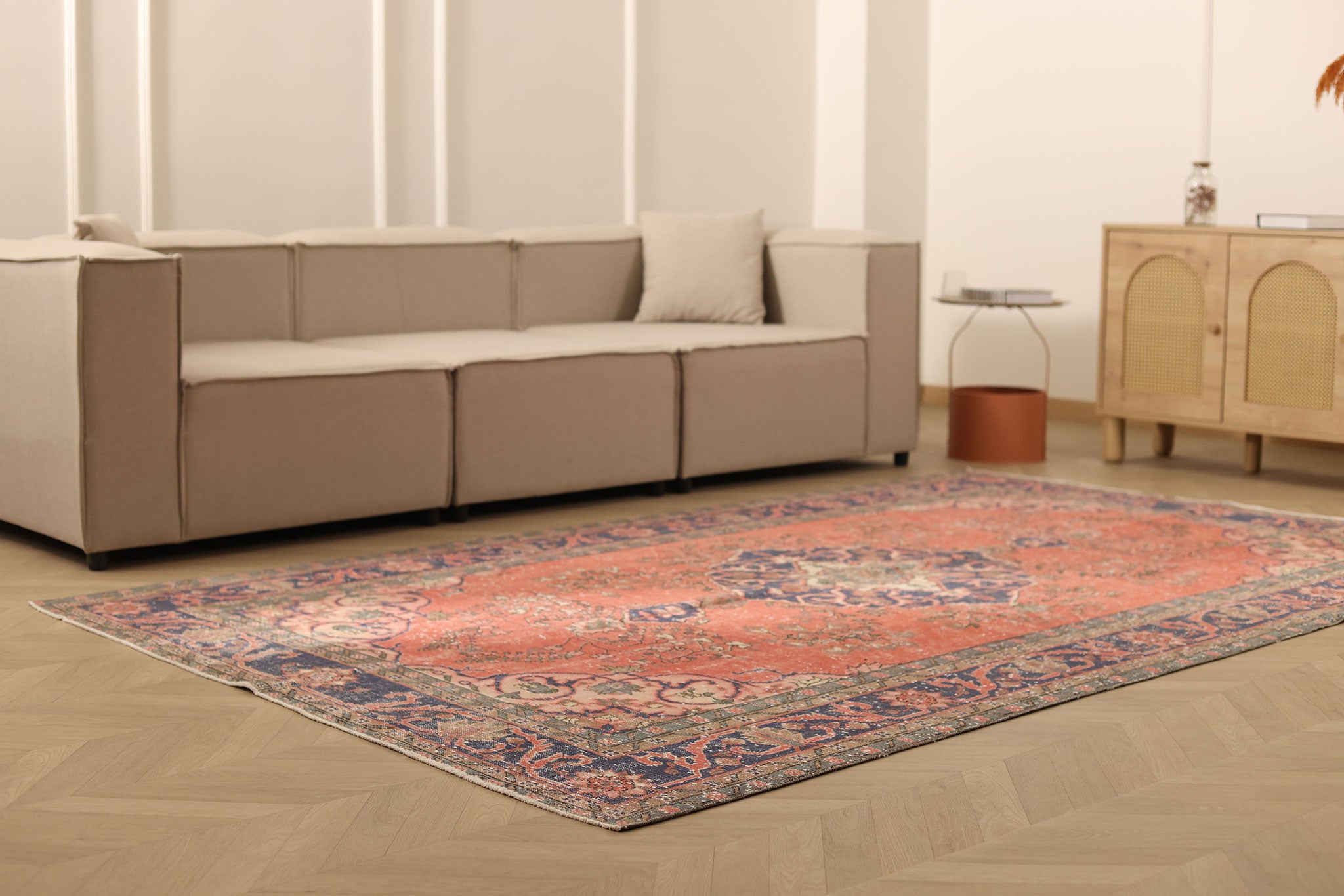 Vintage Isparta Turkish Area Rug 6x9 ft — Red & Blue Floral (No. 40811)