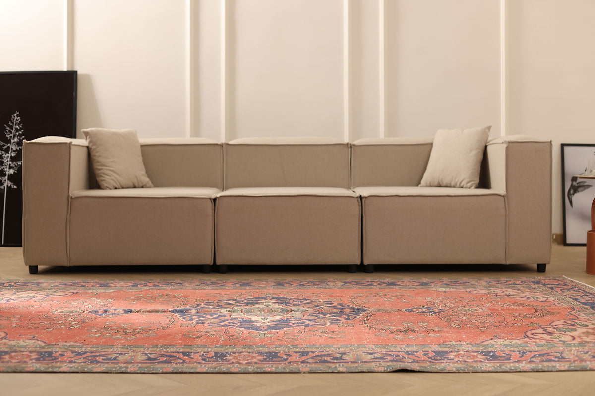 Vintage Isparta Turkish Area Rug 6x9 ft — Red & Blue Floral (No. 40811)