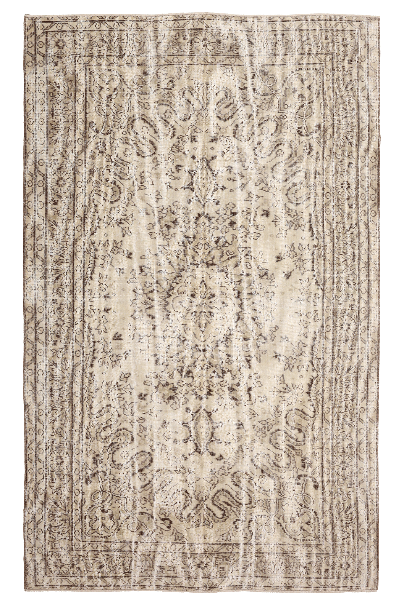 Vintage Isparta Turkish Area Rug 5x9 ft — White & Beige Floral