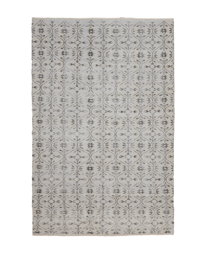 Vintage Manisa Turkish Area Rug 5x8 ft — White Floral