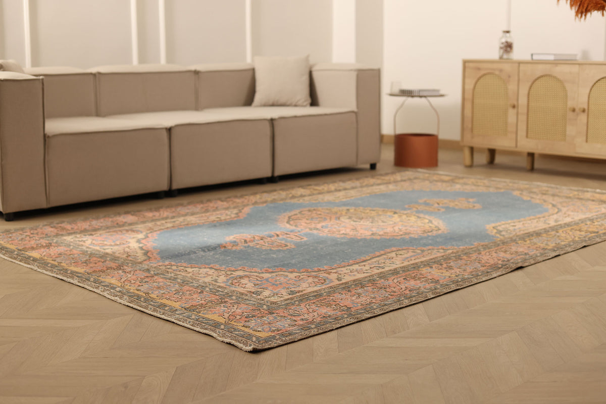 Vintage Isparta Turkish Area Rug 6x10 ft — Blue & Orange Floral