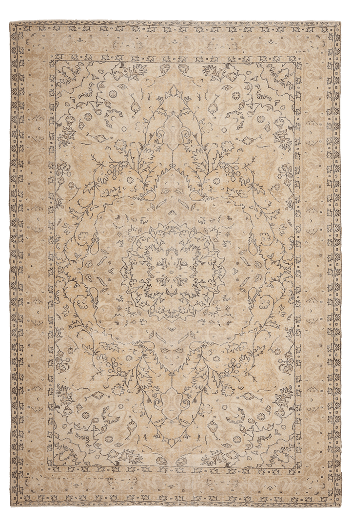 Vintage Isparta Turkish Area Rug 7x10 ft — Beige & Gray Floral