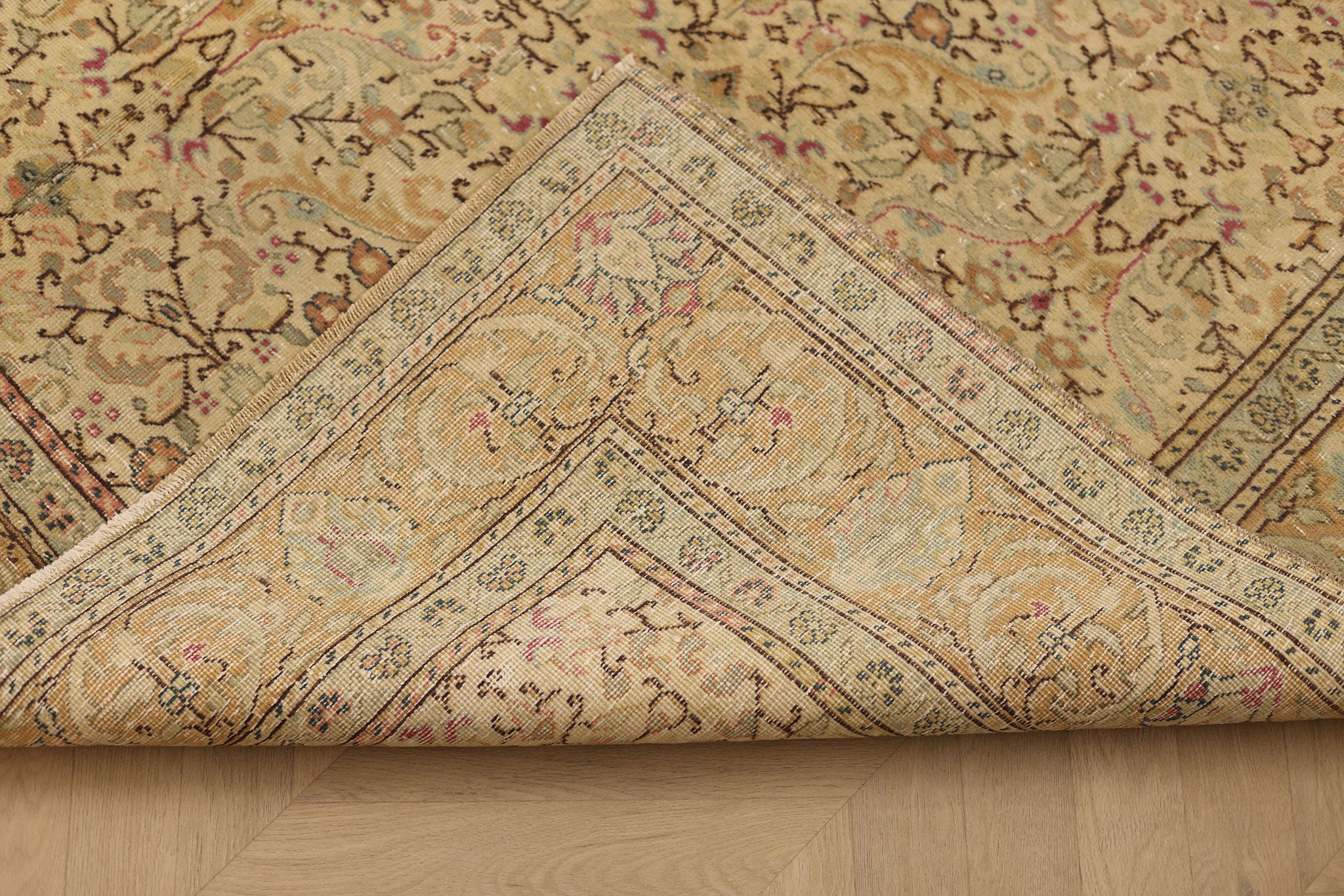 Vintage Kayseri Turkish Area Rug 6x9 ft — Beige & Green Floral