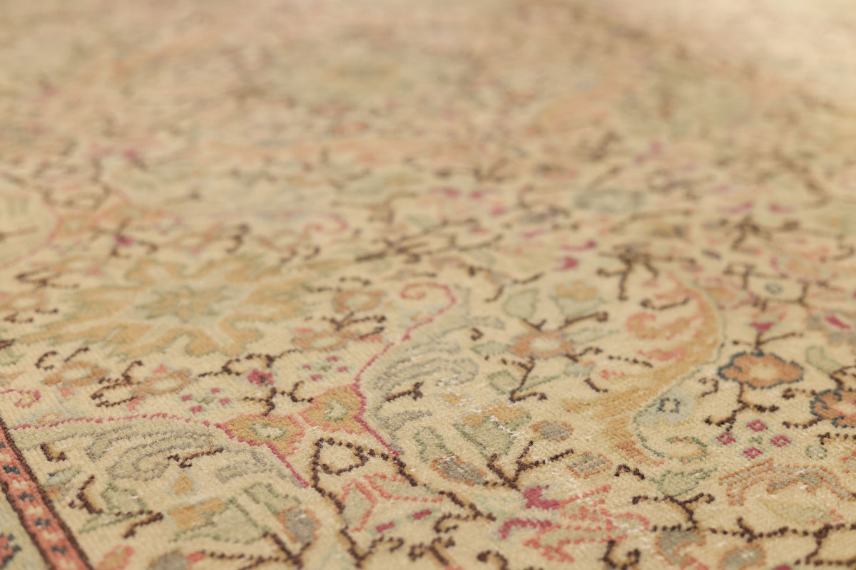 Vintage Kayseri Turkish Area Rug 6x9 ft — Beige & Green Floral
