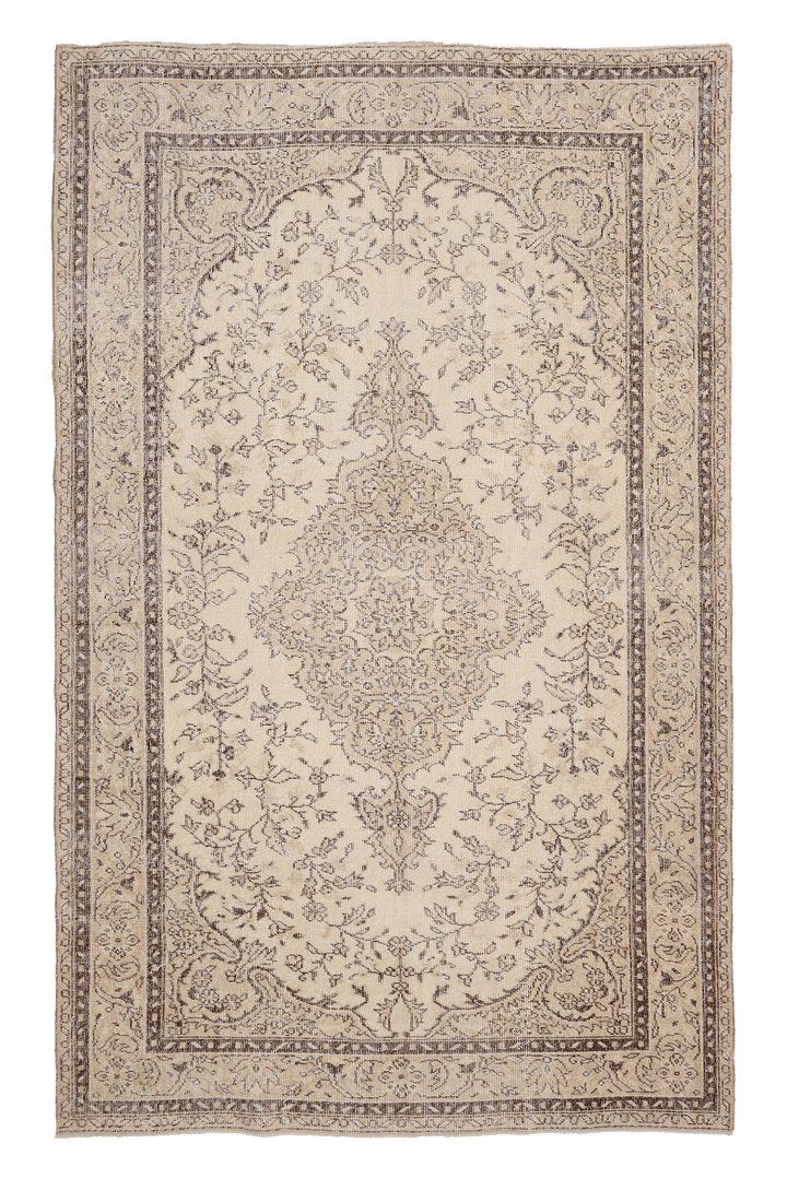 Vintage Isparta Turkish Area Rug 5x9 ft — Beige & Brown Floral (No. 40847)