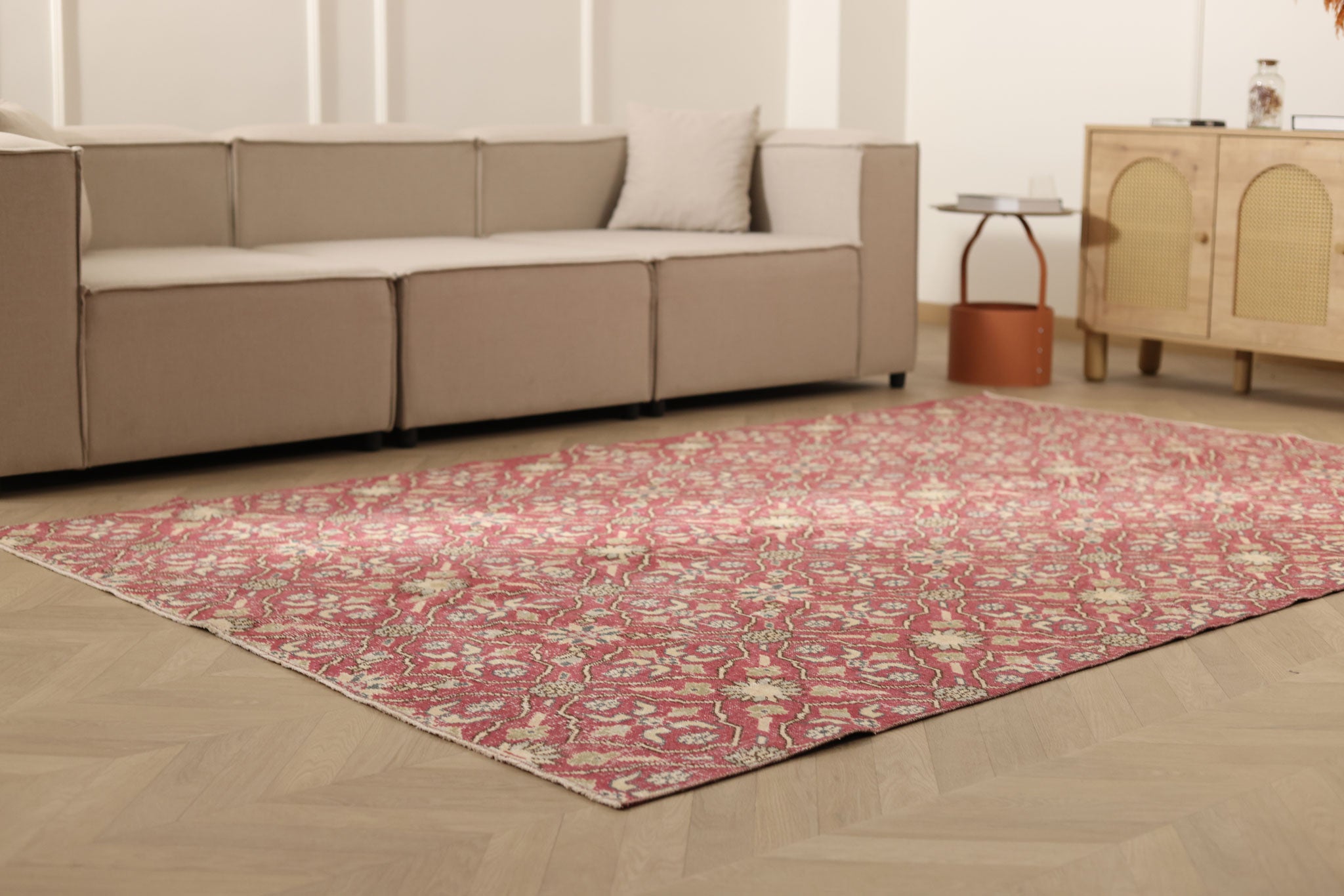 Vintage Isparta Turkish Area Rug 6x9 ft — Red & Pink Floral