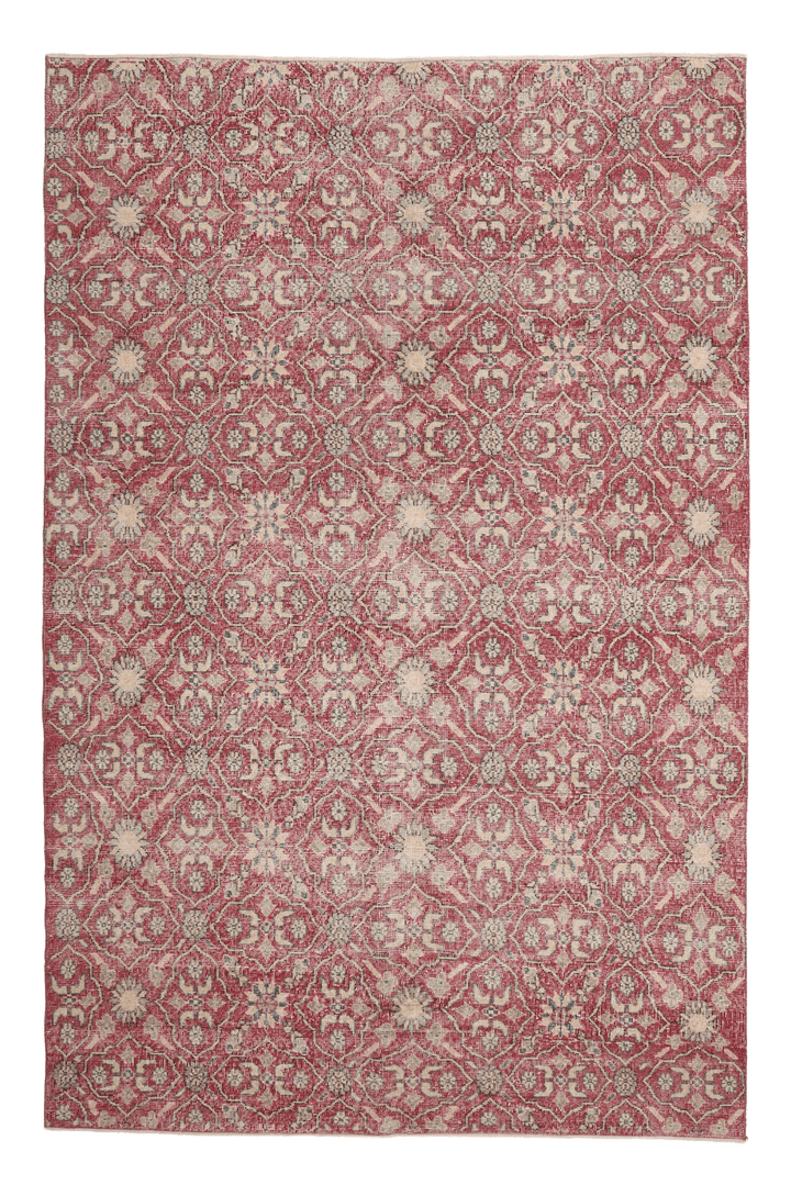 Vintage Isparta Turkish Area Rug 6x9 ft — Red & Pink Floral