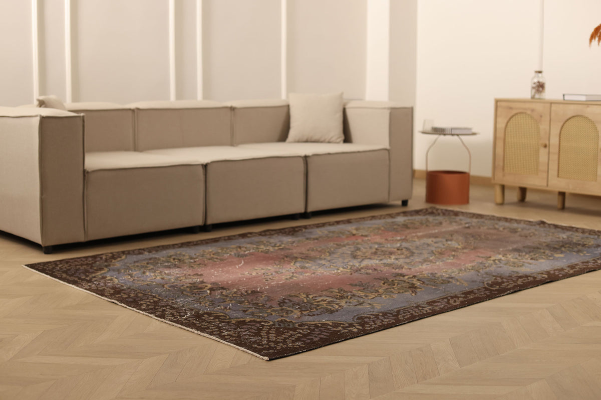 Vintage Isparta Turkish Area Rug 5x9 ft — Red & Brown Floral