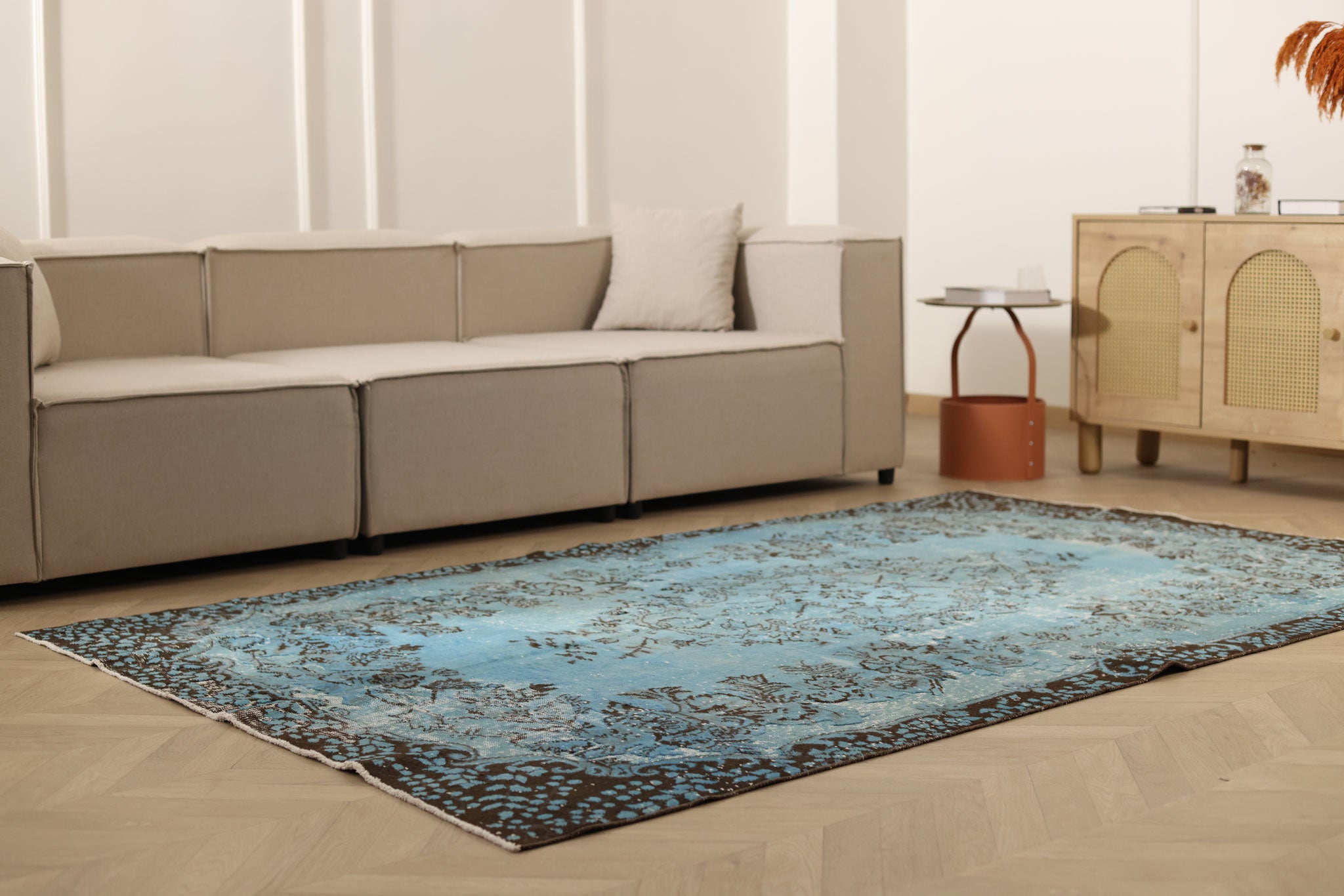 Vintage Isparta Turkish Area Rug 5x8 ft — Blue & Brown Floral