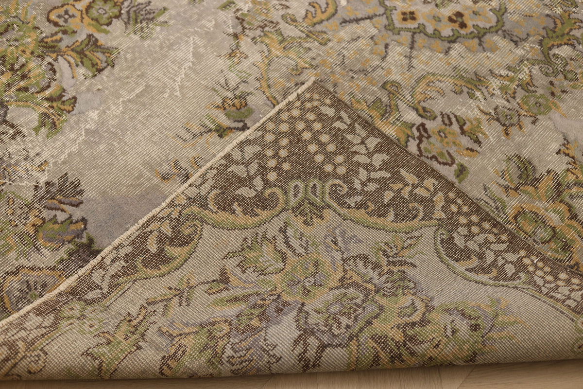 Vintage Isparta Turkish Area Rug 5x9 ft — Gray & Brown Floral (No. 40874)