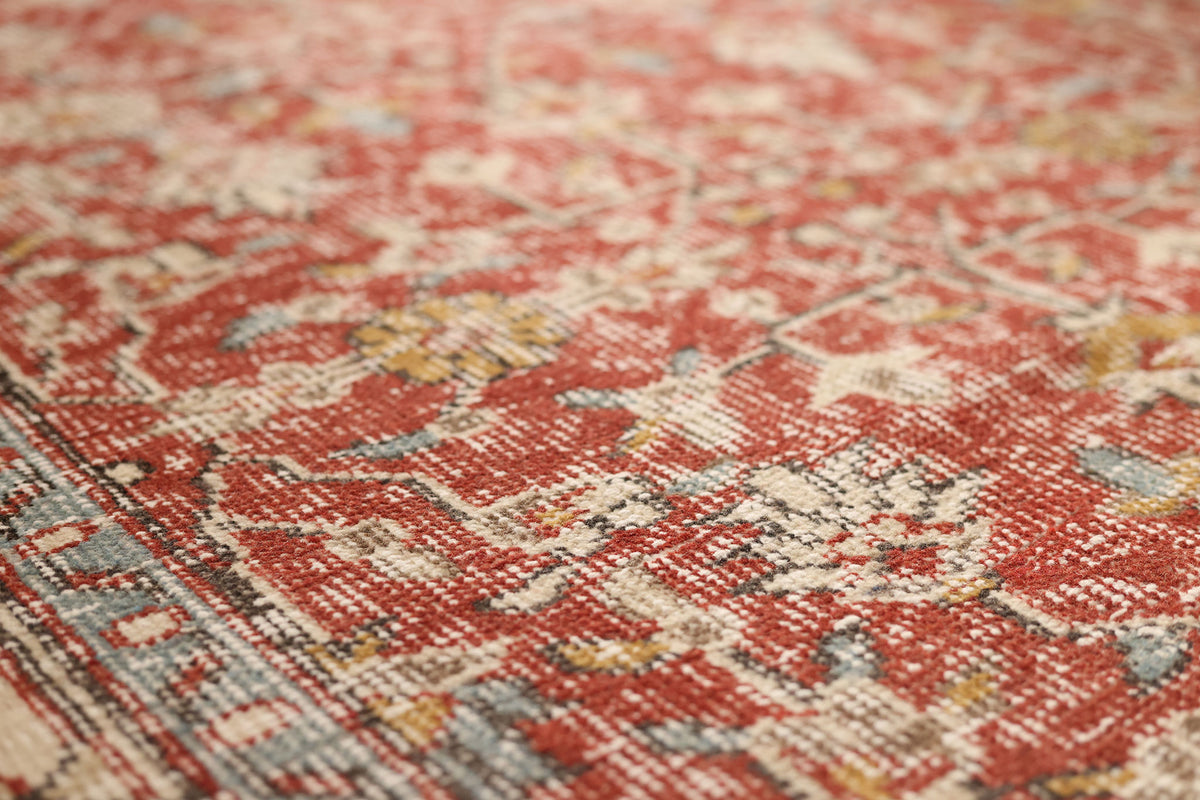 Vintage Isparta Turkish Area Rug 6x10 ft — Red & Beige Floral (No. 40886)