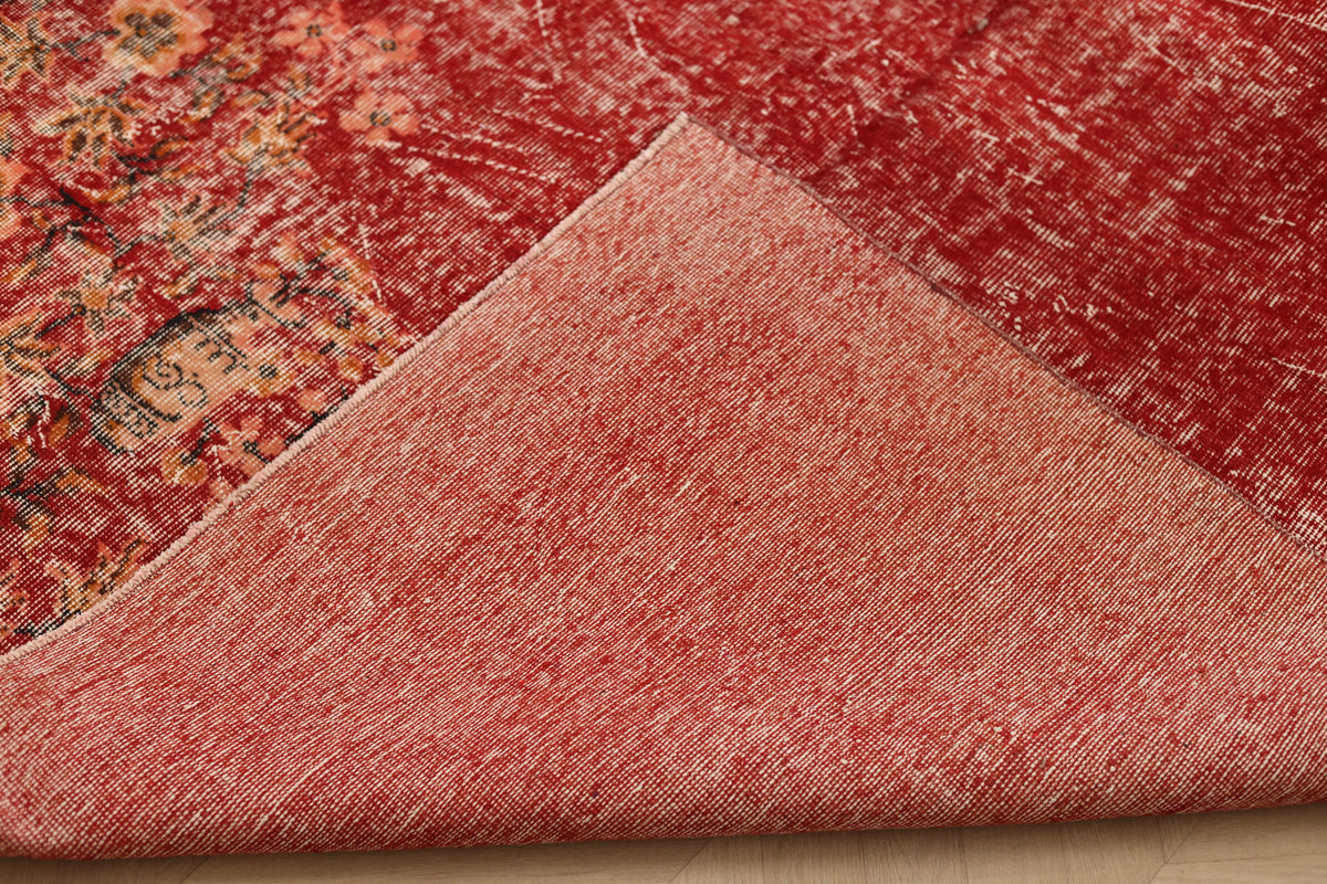 Vintage Isparta Turkish Area Rug 5x8 ft — Red Floral