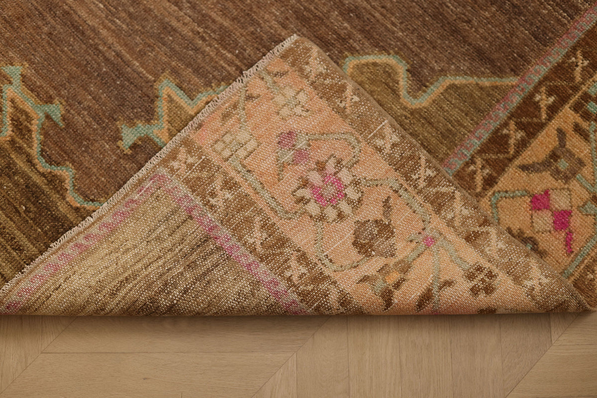Vintage Kars Turkish Area Rug 6x10 ft — Brown & Beige Geometric