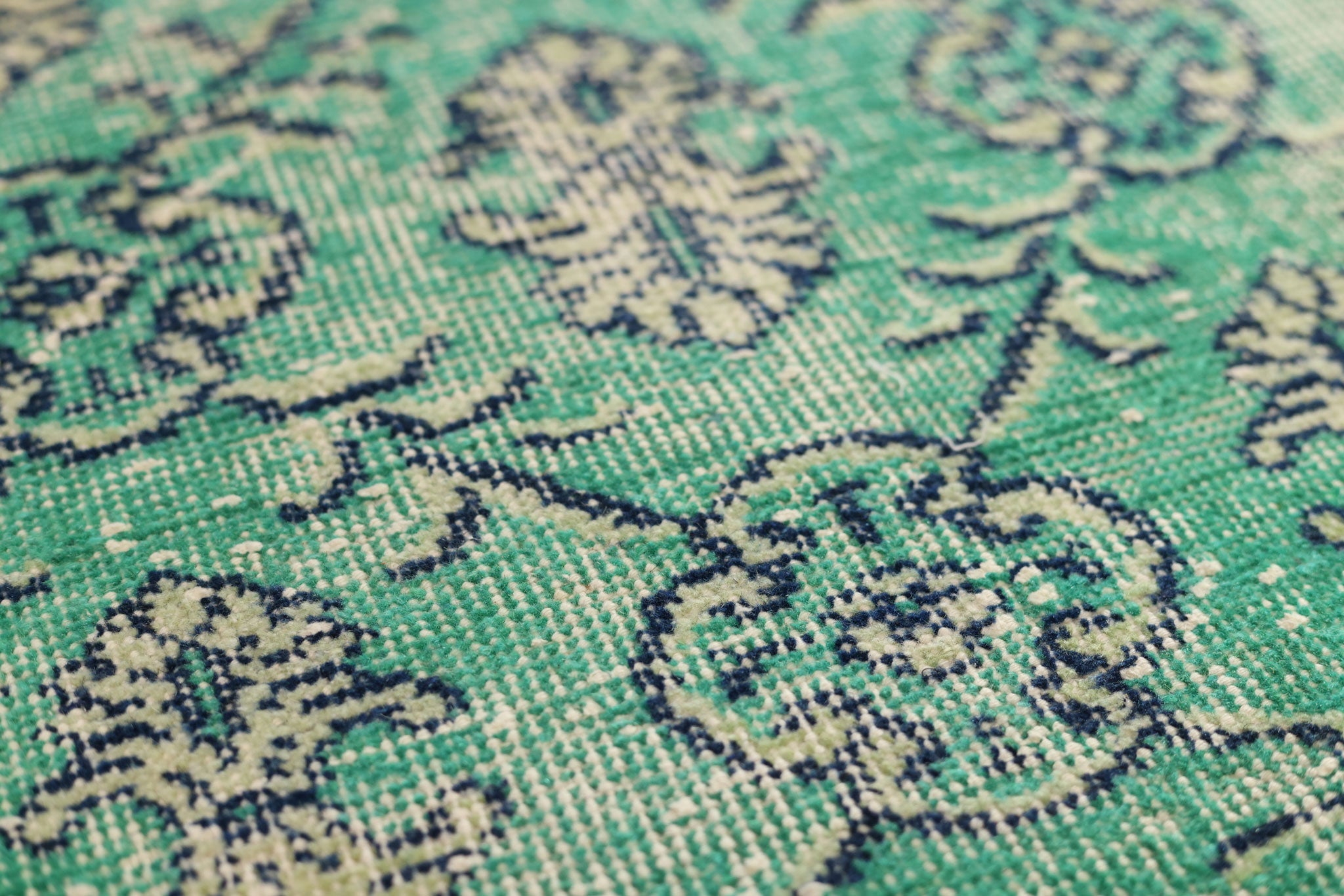 Vintage Isparta Turkish Area Rug 5x9 ft — Green Floral