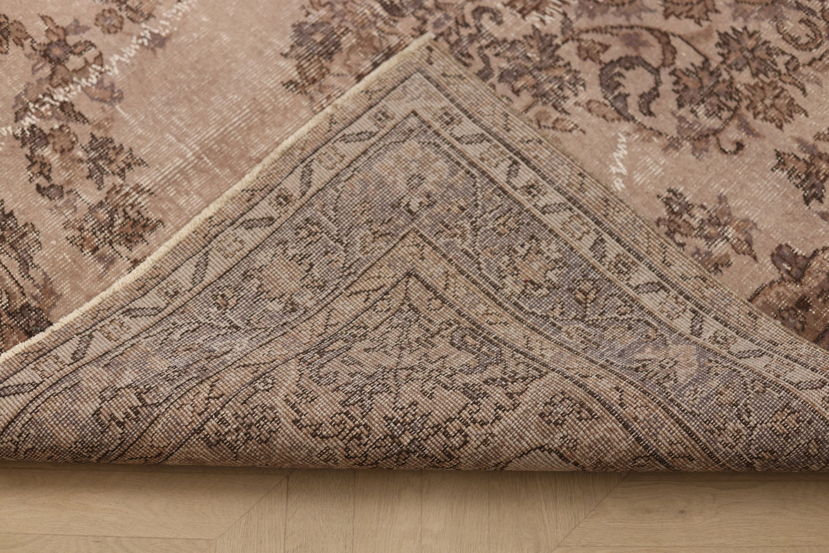 Vintage Isparta Turkish Area Rug 5x9 ft — Brown Floral