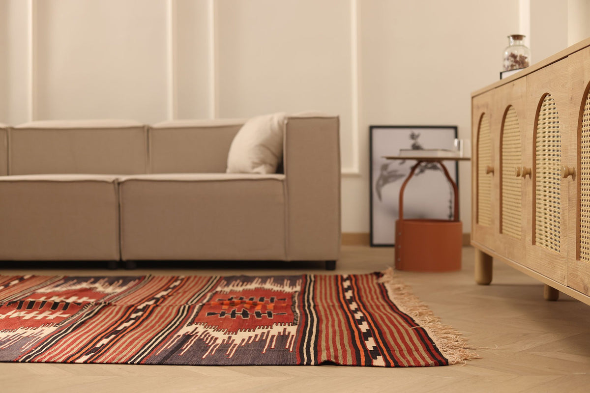 Vintage Sivas Turkish Kilim Runner Rug 6x10 ft — Brown & Beige Geometric