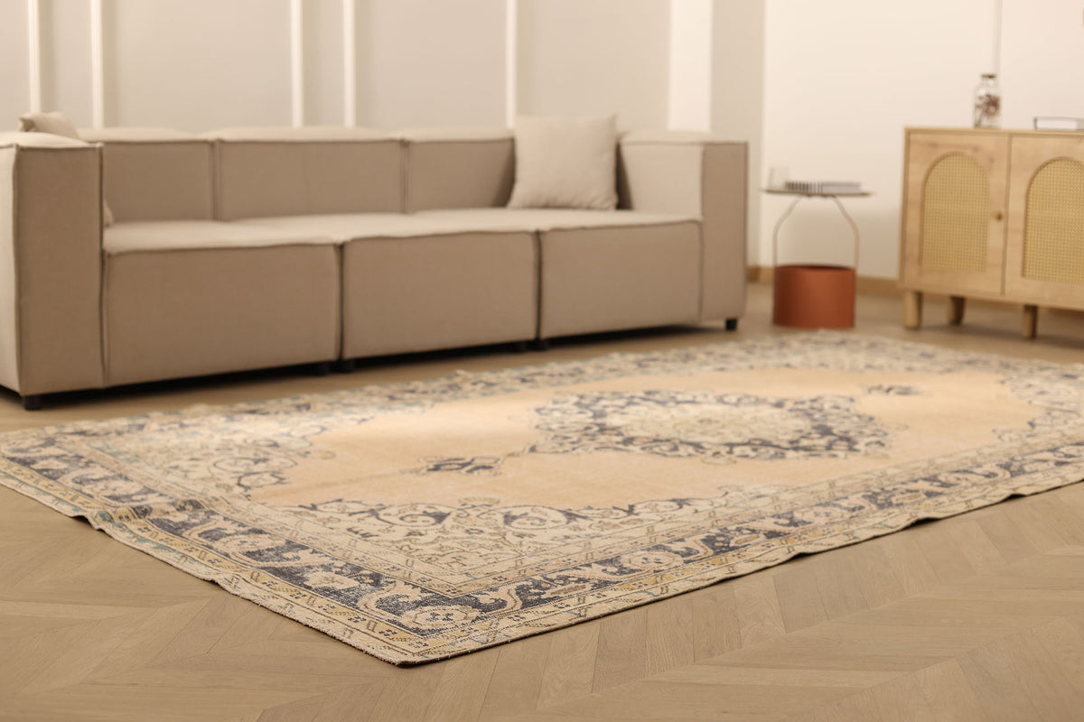 Vintage Isparta Turkish Area Rug 6x10 ft — Beige & Brown Floral (No. 41437)