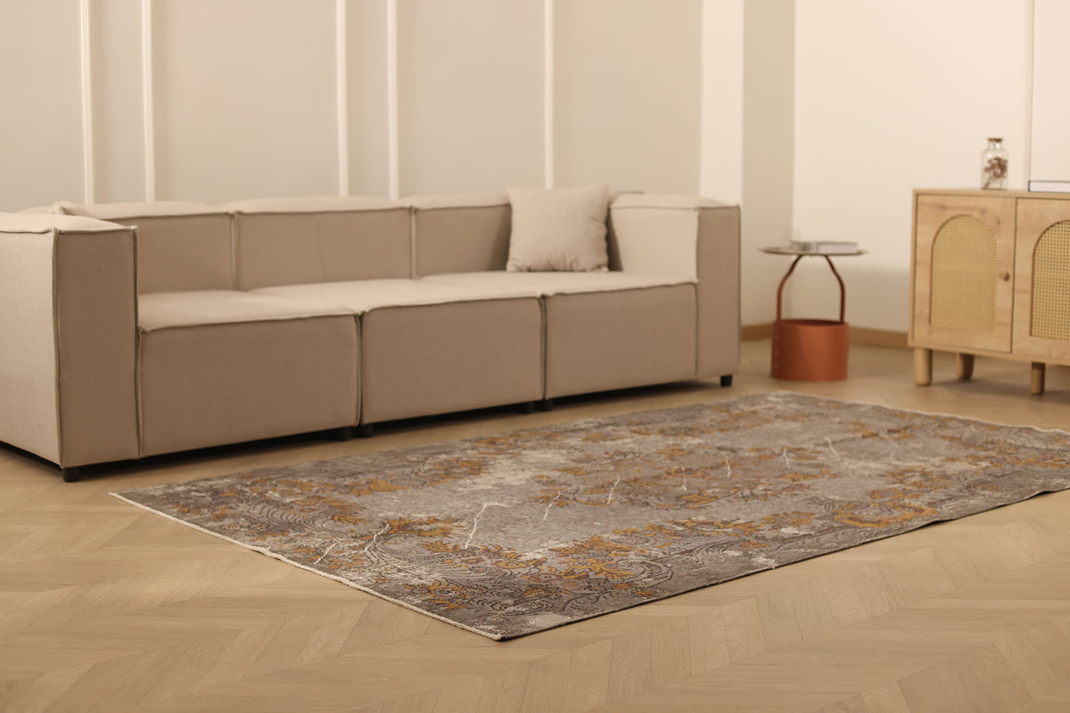 Vintage Isparta Turkish Area Rug 5x8 ft — Gray & Brown Distressed