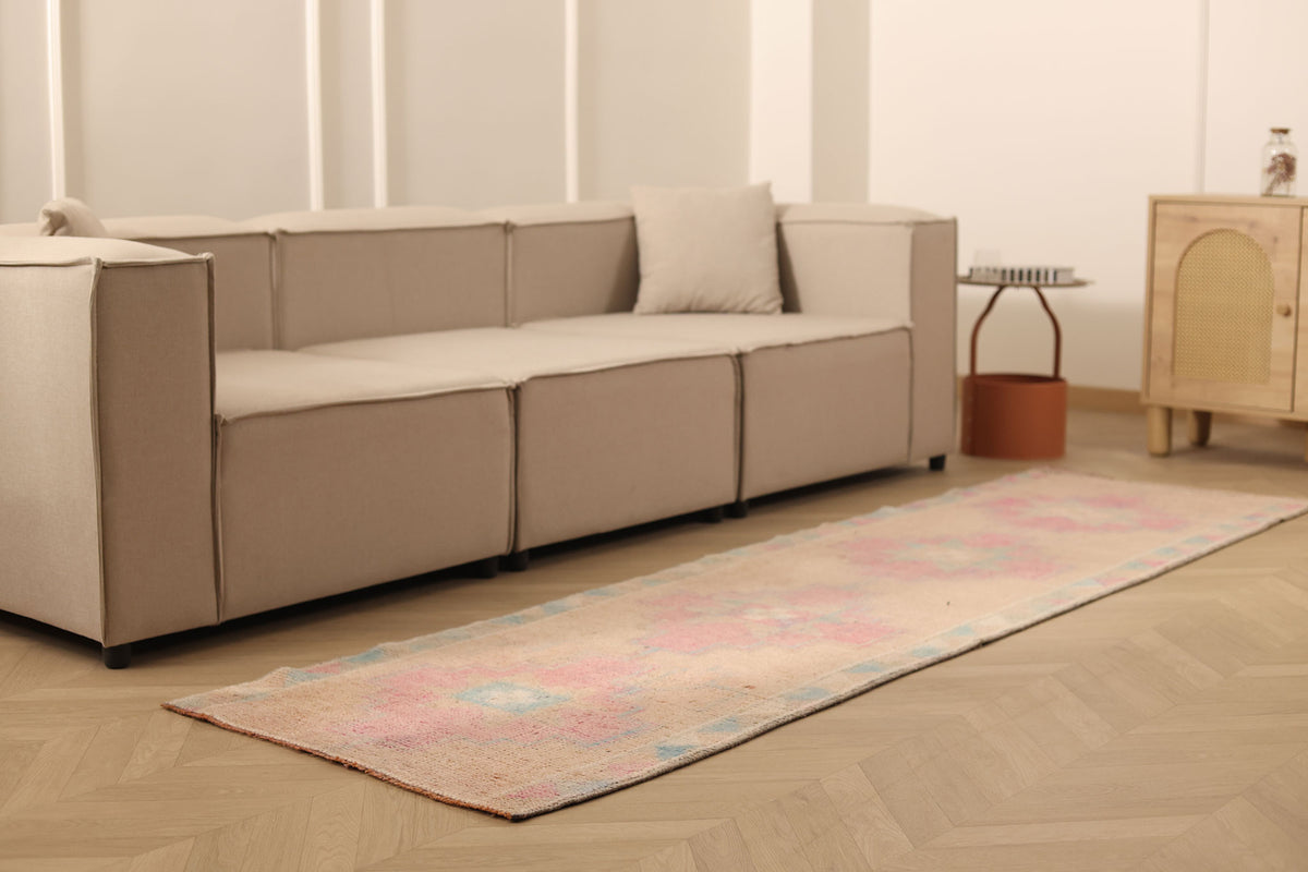 Garenex Persian Style Runner Rug