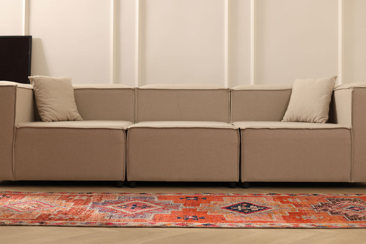Fekhurethun Persian Style Runner Rug