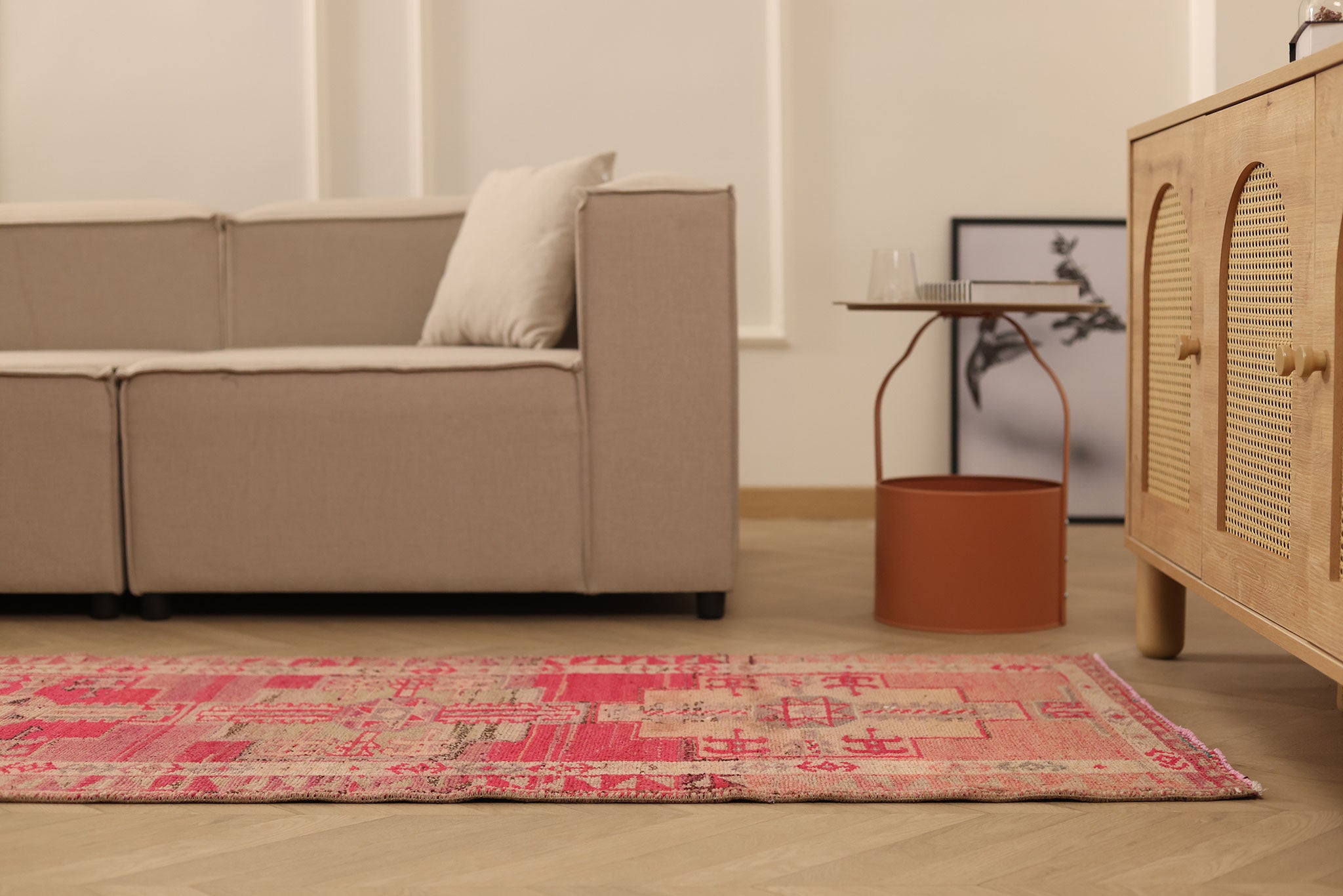 Vethunath Persian Style Runner Rug