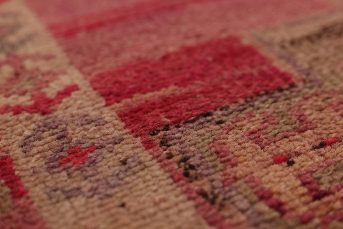 Vethunath Persian Style Runner Rug