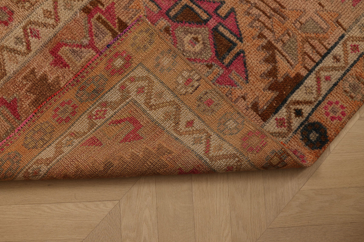 Wamerenk Persian Style Runner Rug
