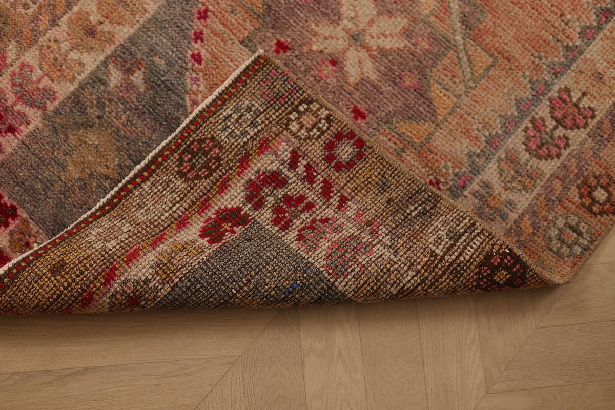 Wamerad Persian Style Runner Rug